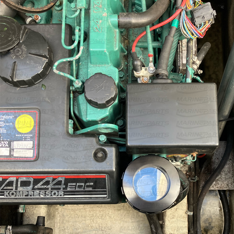 Cap, transparent sea water strainer for Volvo Penta diesel engines in aluminium